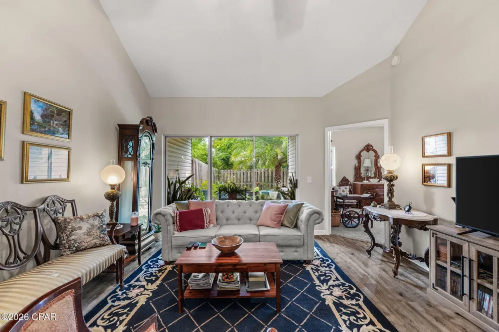 5208 Joshua Lane Panama City, FL 32404