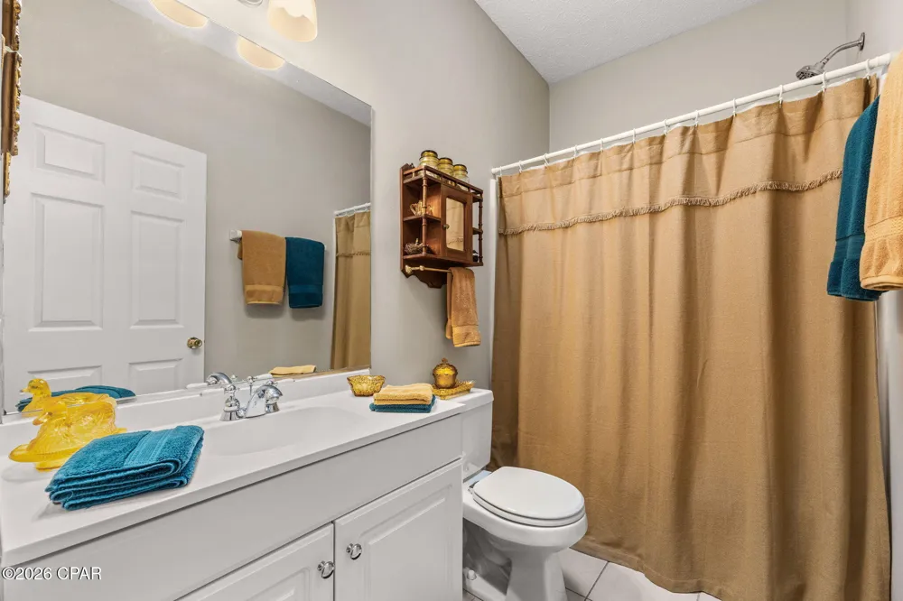 5208 Joshua Lane Panama City, FL 32404