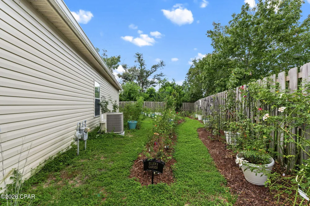 5208 Joshua Lane Panama City, FL 32404