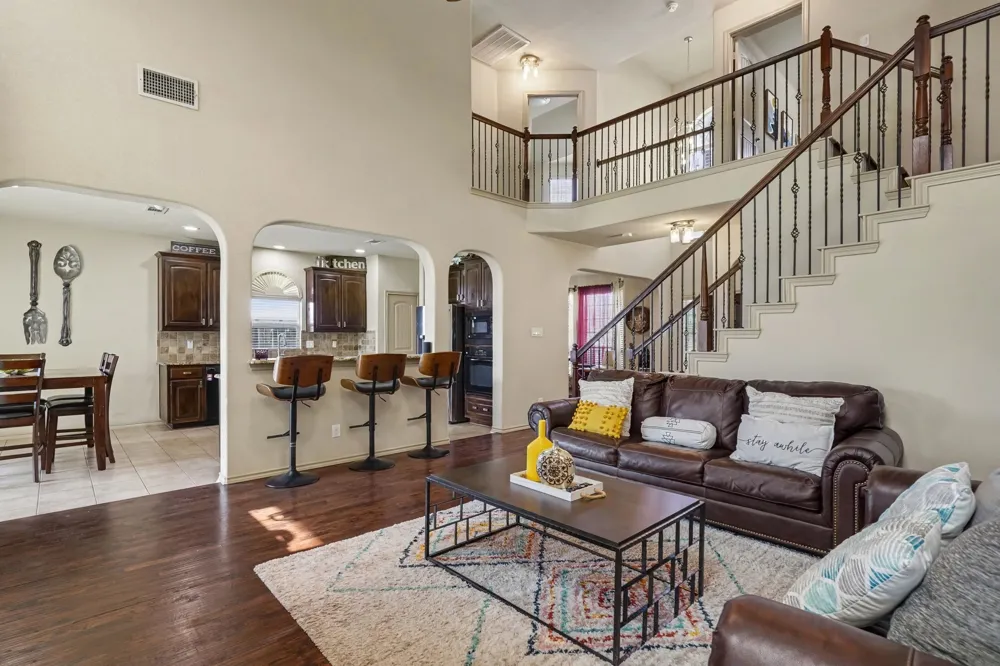 10041 Red Bluff Lane Fort Worth, TX 76177
