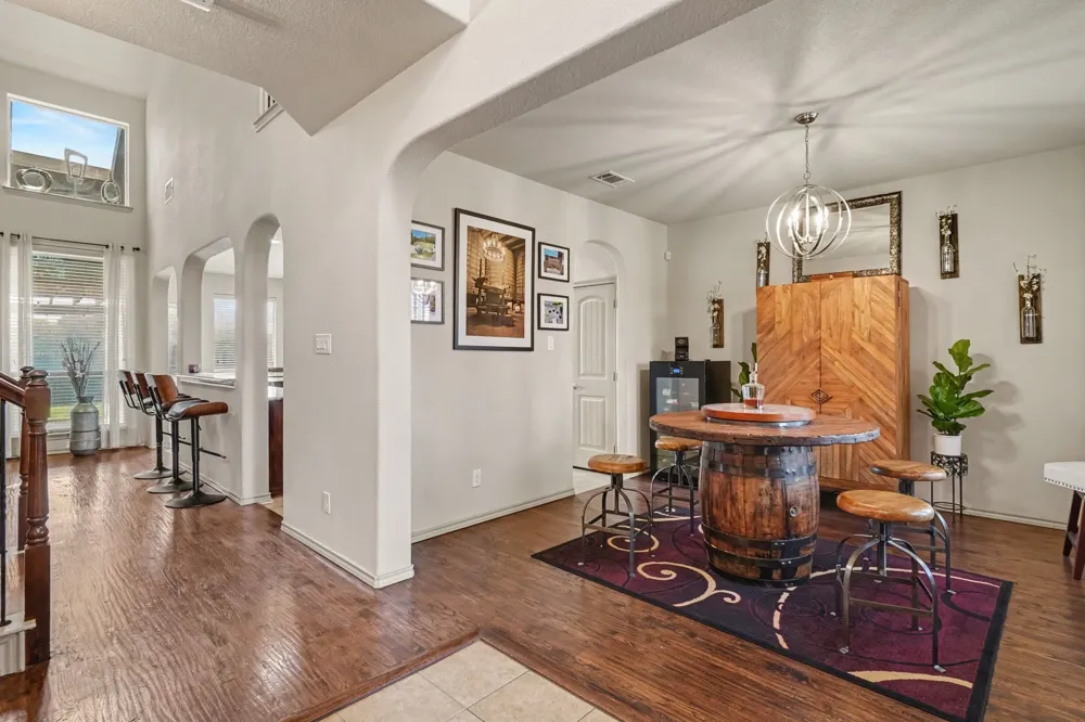 10041 Red Bluff Lane Fort Worth, TX 76177