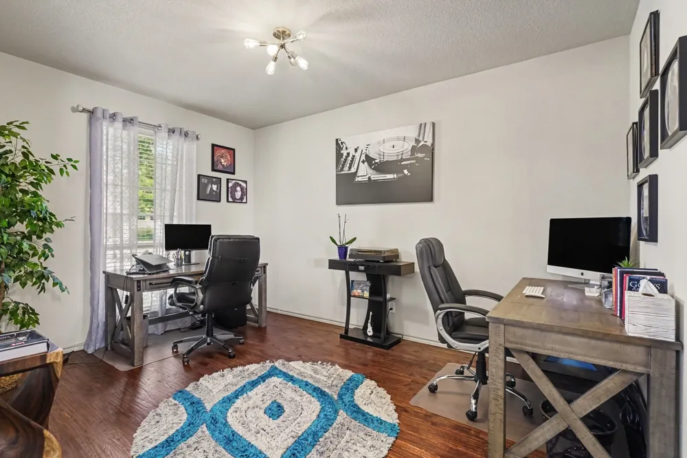 10041 Red Bluff Lane Fort Worth, TX 76177