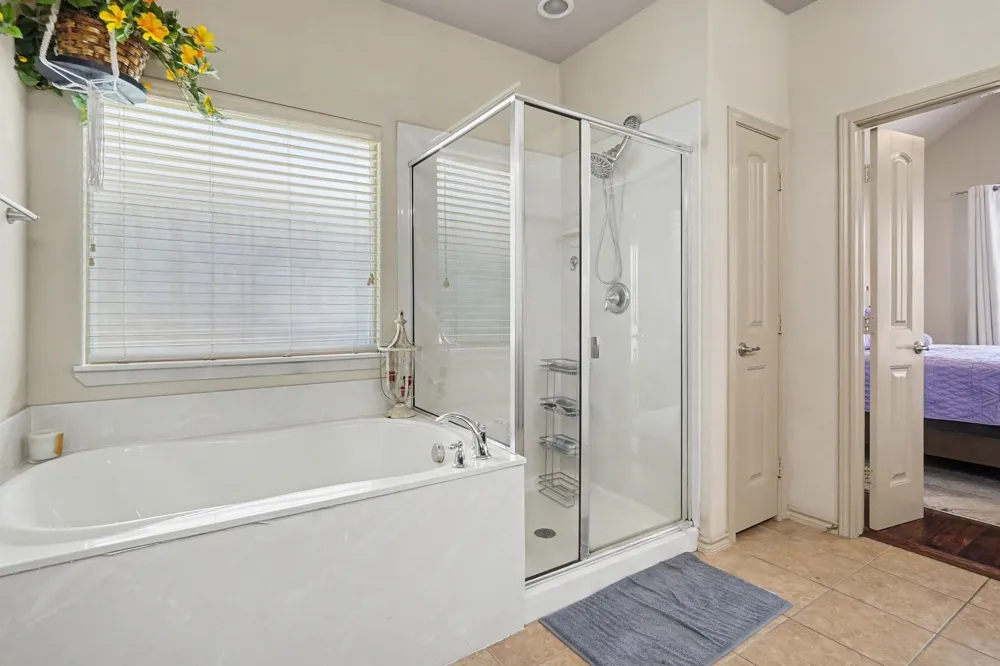 10041 Red Bluff Lane Fort Worth, TX 76177
