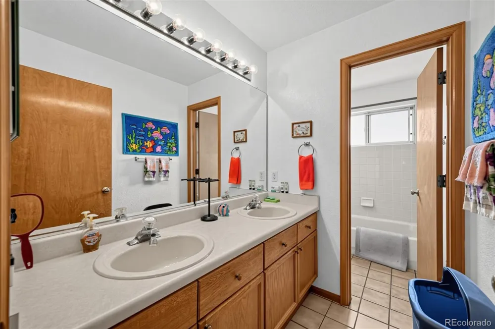 4317 Ceylon Street Denver, CO 80249