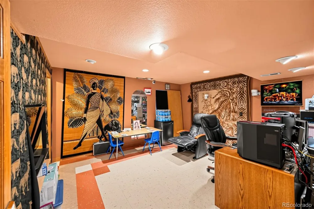 4317 Ceylon Street Denver, CO 80249