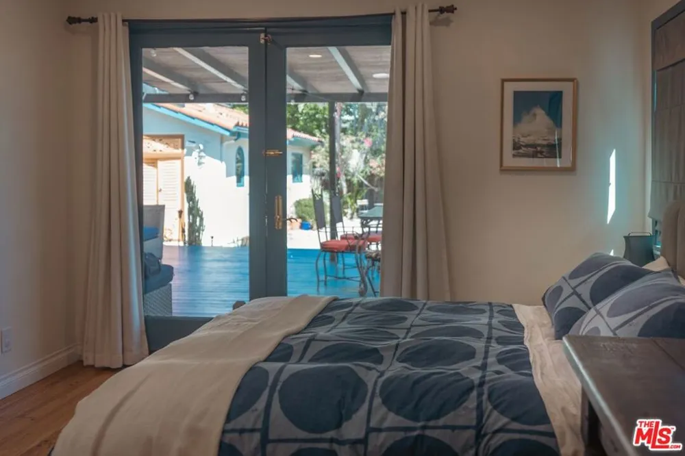 410 Crescent Heights Boulevard Los Angeles, CA 90048