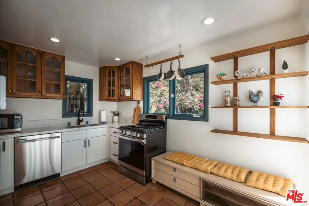 410 Crescent Heights Boulevard Los Angeles, CA 90048