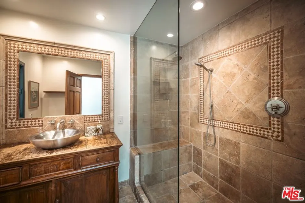 410 Crescent Heights Boulevard Los Angeles, CA 90048