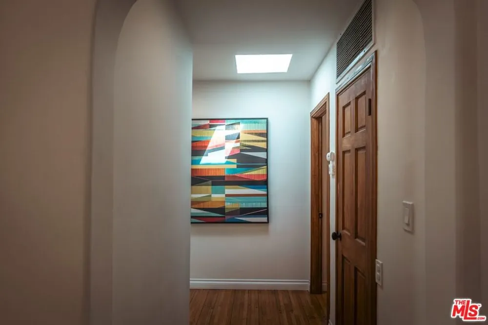 410 Crescent Heights Boulevard Los Angeles, CA 90048