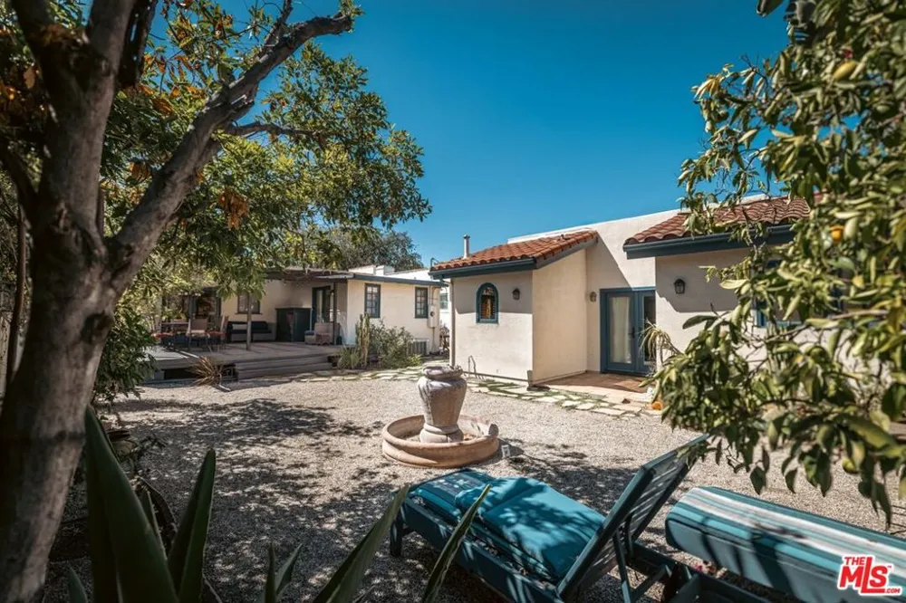 410 Crescent Heights Boulevard Los Angeles, CA 90048