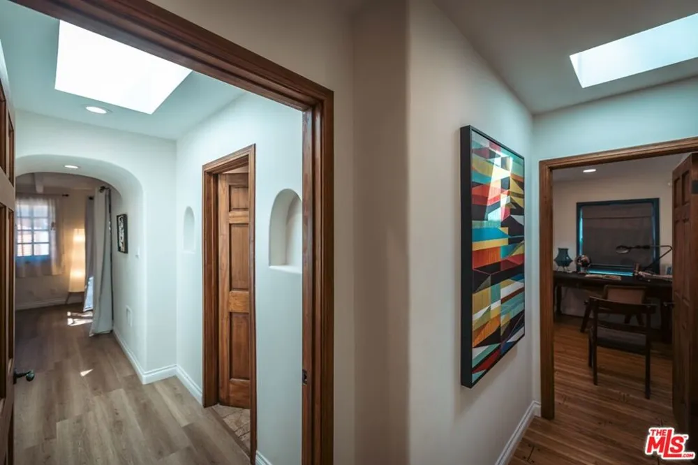 410 Crescent Heights Boulevard Los Angeles, CA 90048