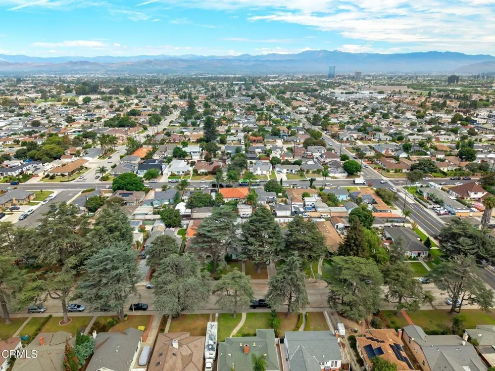 439 Deodar Avenue Oxnard, CA 93030