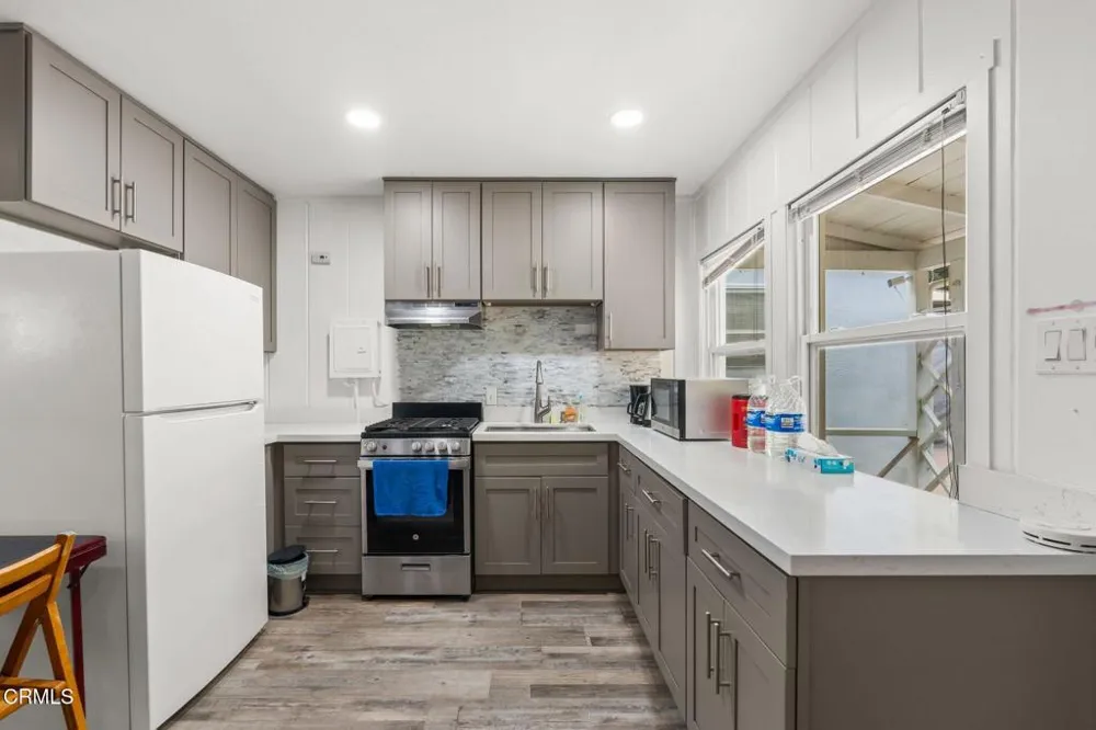 439 Deodar Avenue Oxnard, CA 93030