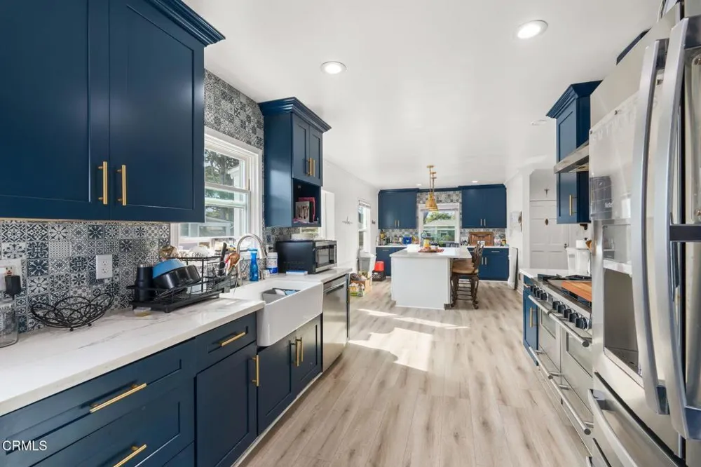 439 Deodar Avenue Oxnard, CA 93030
