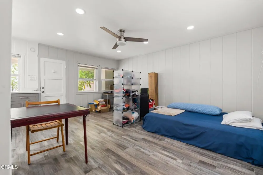 439 Deodar Avenue Oxnard, CA 93030