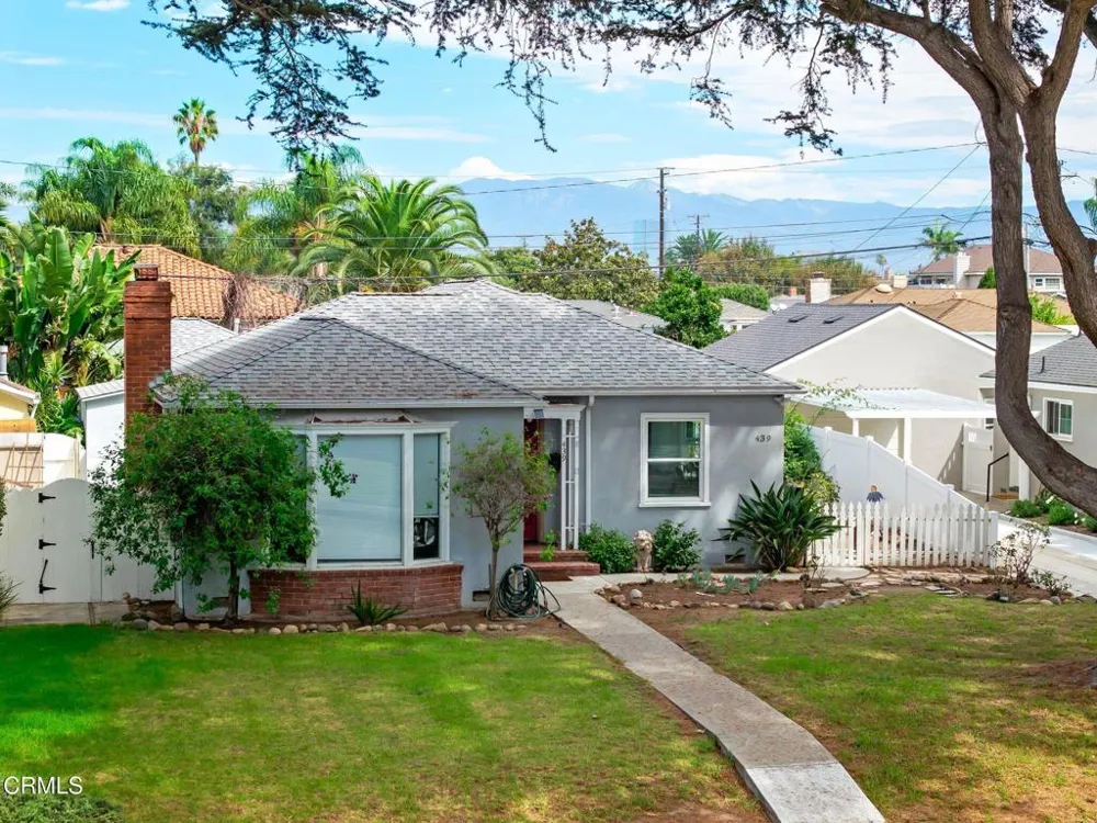 439 Deodar Avenue Oxnard, CA 93030