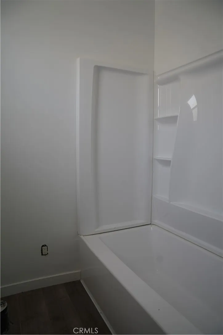 7506 S Western ave  Los Angeles Other, CA 90047