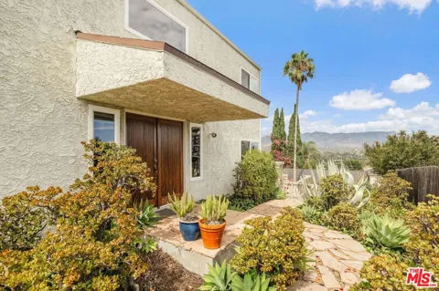 2220 Loveland Drive