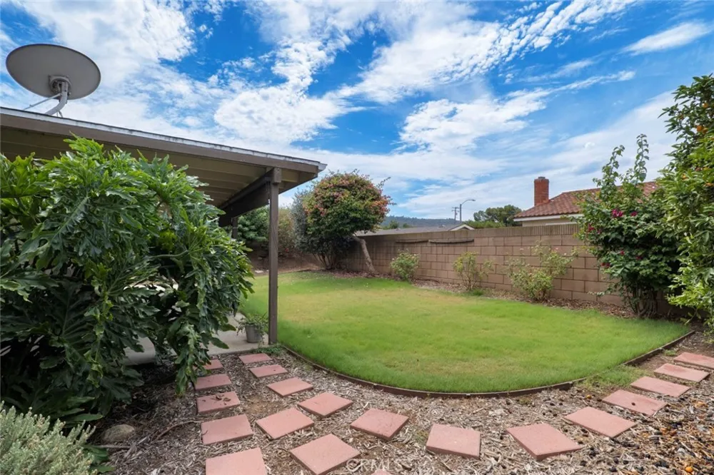 831 Redlen Avenue Whittier, CA 90601