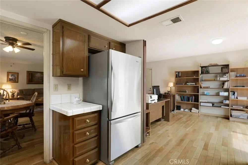 831 Redlen Avenue Whittier, CA 90601