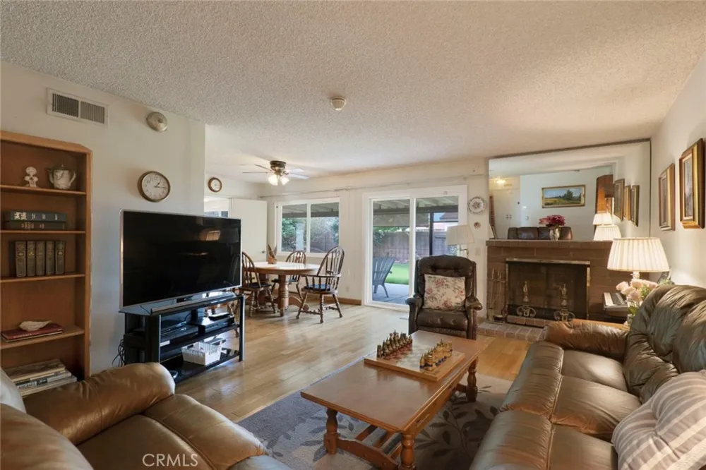 831 Redlen Avenue Whittier, CA 90601