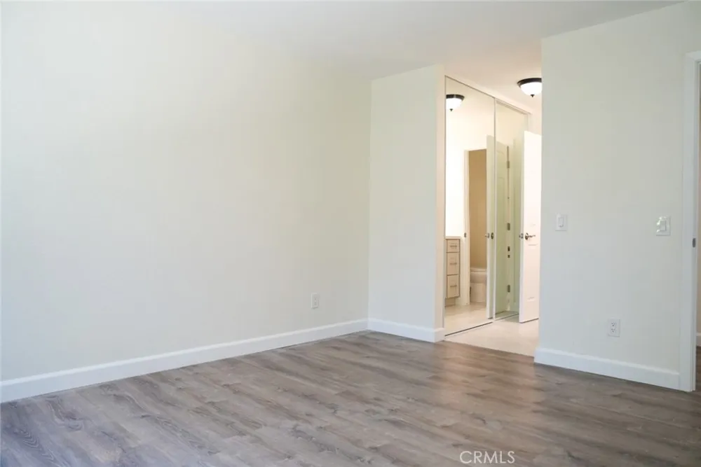 1098 Cabrillo Park #B Santa Ana, CA 92701