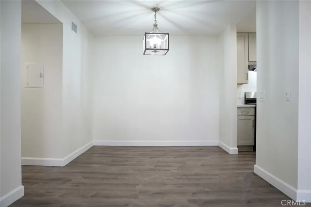 1098 Cabrillo Park #B Santa Ana, CA 92701