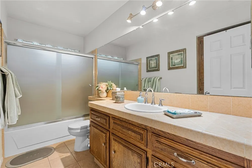 3115 Glad Way Lancaster, CA 93536