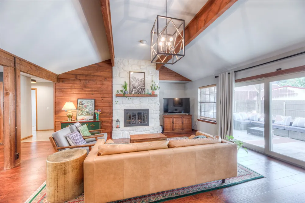 2526 W 68th Street Tulsa, OK 74132