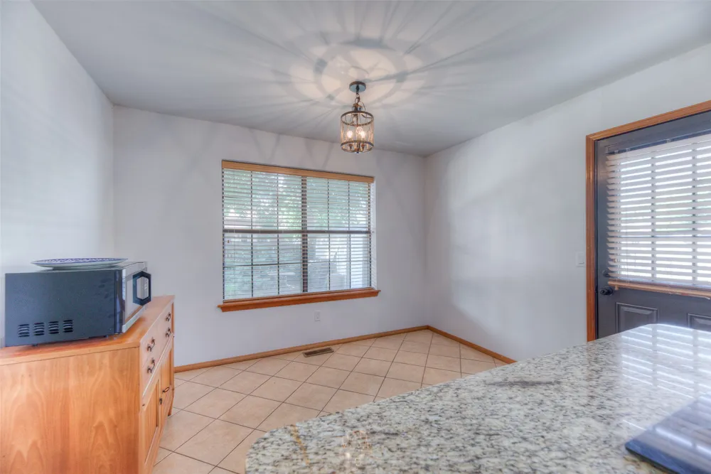2526 W 68th Street Tulsa, OK 74132