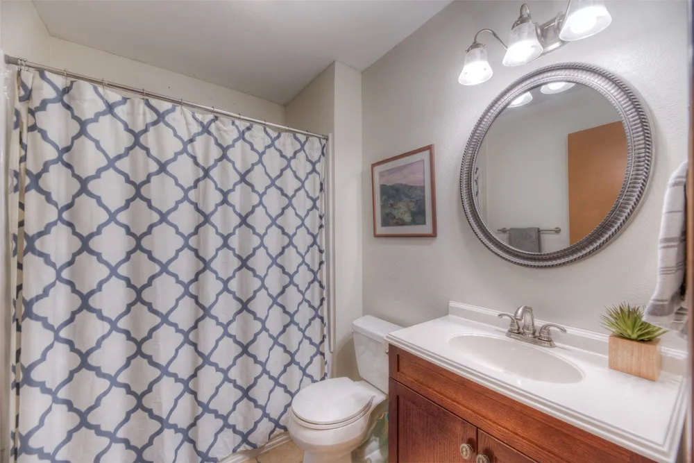 2526 W 68th Street Tulsa, OK 74132