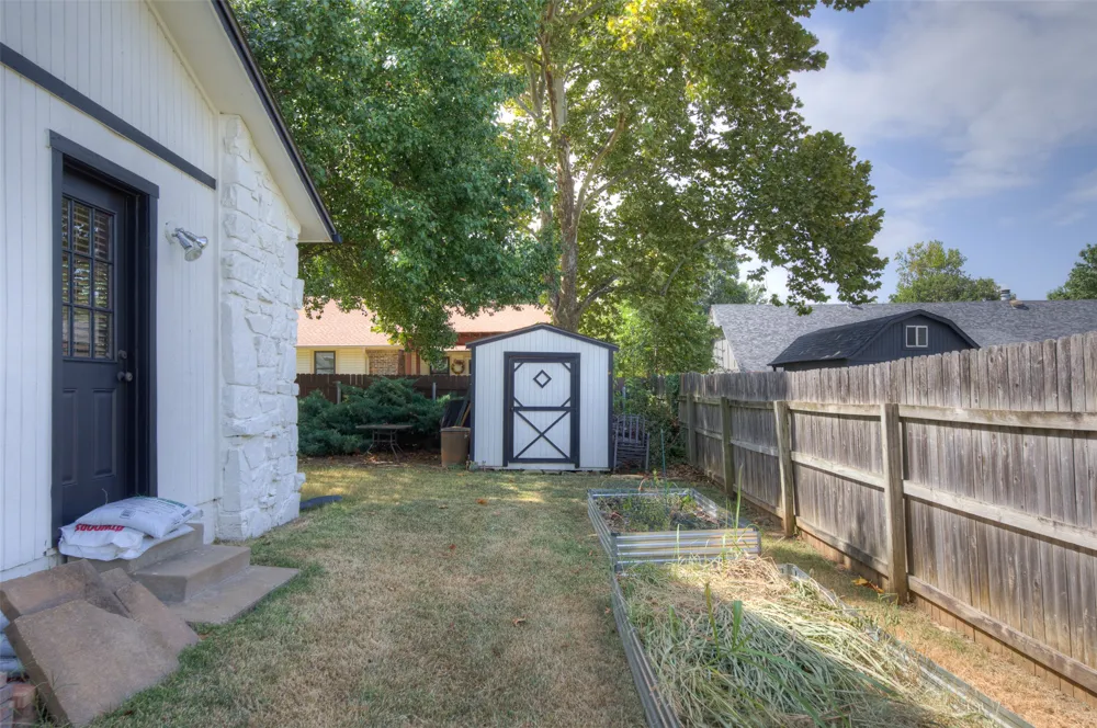 2526 W 68th Street Tulsa, OK 74132