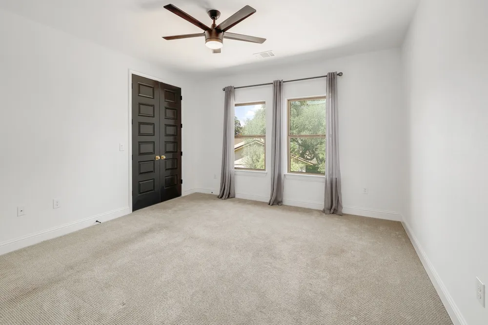 4902 Country Club Drive Lago Vista, TX 78645