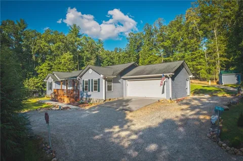 207 Dogwood Drive