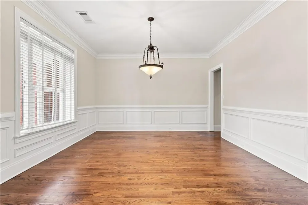 925 Windsor Place Circle Grayson, GA 30017