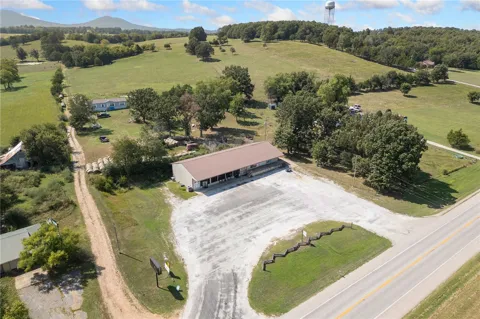 10390 Highway 65
