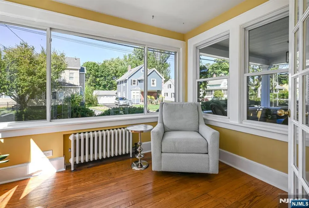 214 Paterson Avenue Midland Park, NJ 07432