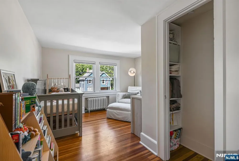 214 Paterson Avenue Midland Park, NJ 07432