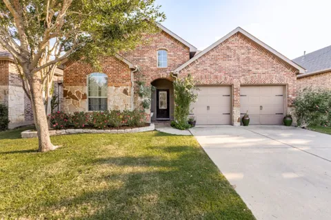 289 Hawthorn Drive