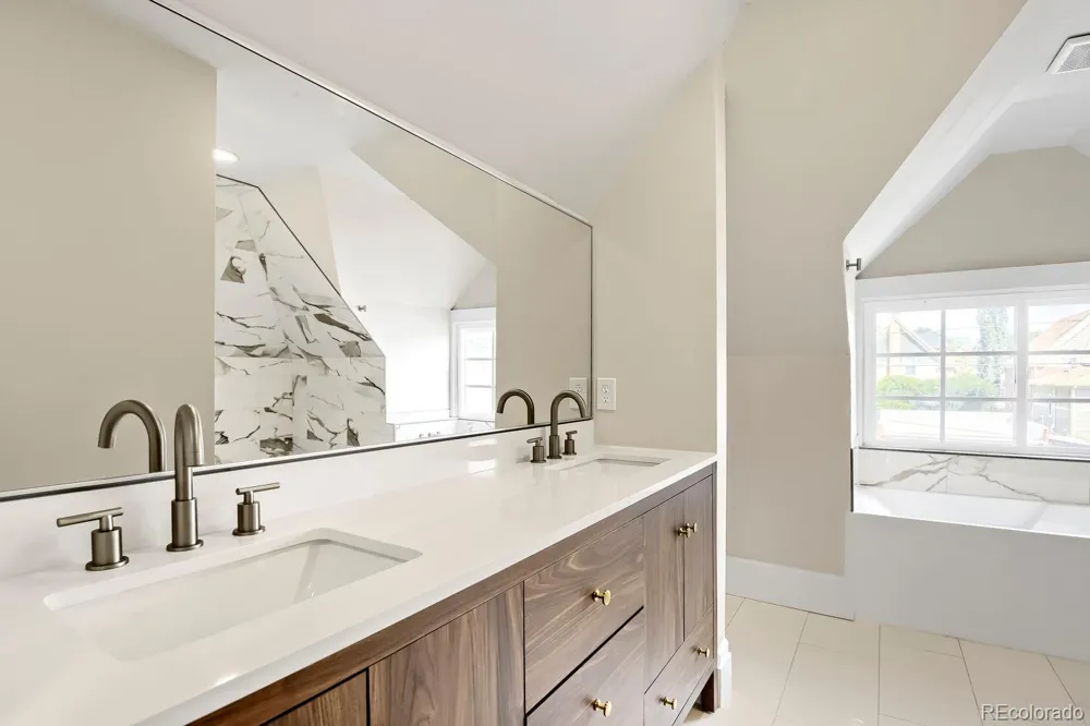 3048 Vine Street Denver, CO 80205