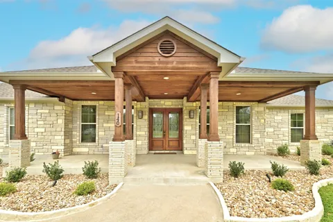 140 Winchester Road