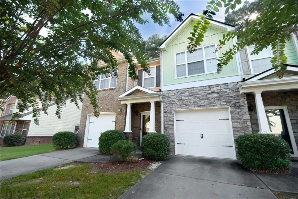 7070 Galloway Point Riverdale, GA 30296