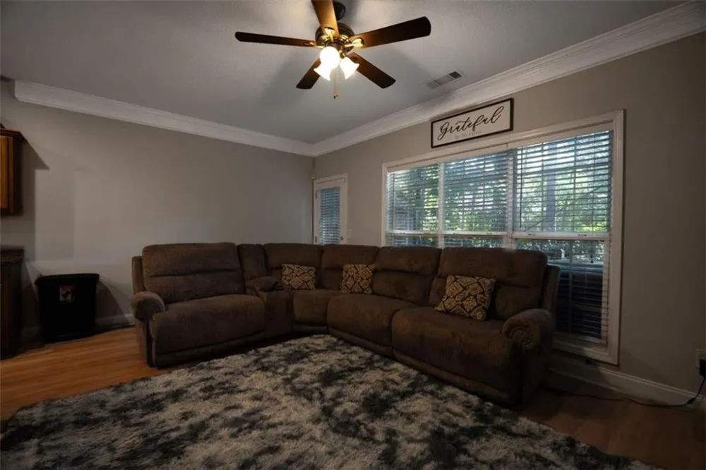 7070 Galloway Point Riverdale, GA 30296