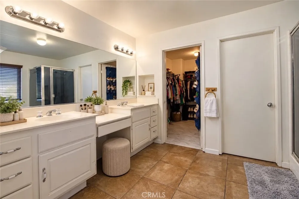 4440 Thornbush Drive Hemet, CA 92545
