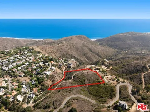 2826 Coralglen Drive