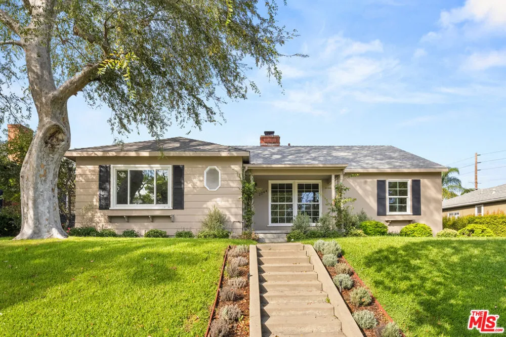 2244 Hillsboro Avenue Los Angeles, CA 90034
