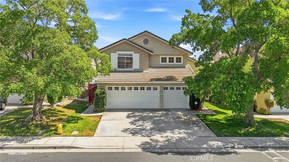 637 Avondale Corona, CA 92879