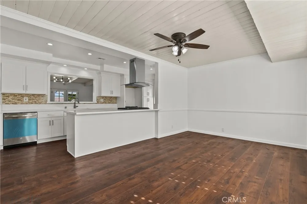 9632 Forbes Avenue Northridge, CA 91343