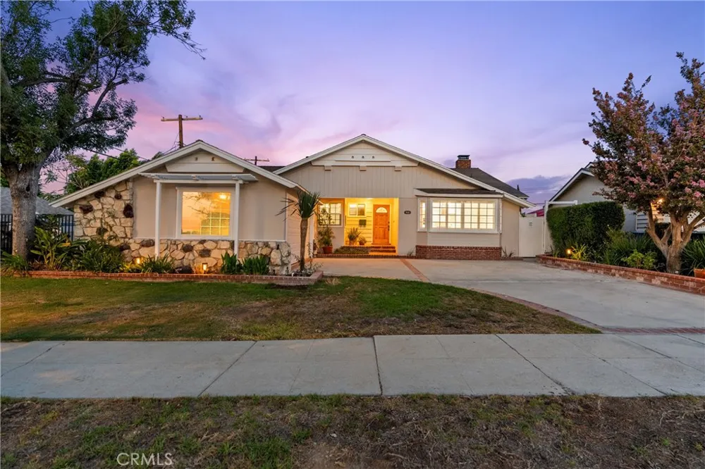 9632 Forbes Avenue Northridge, CA 91343