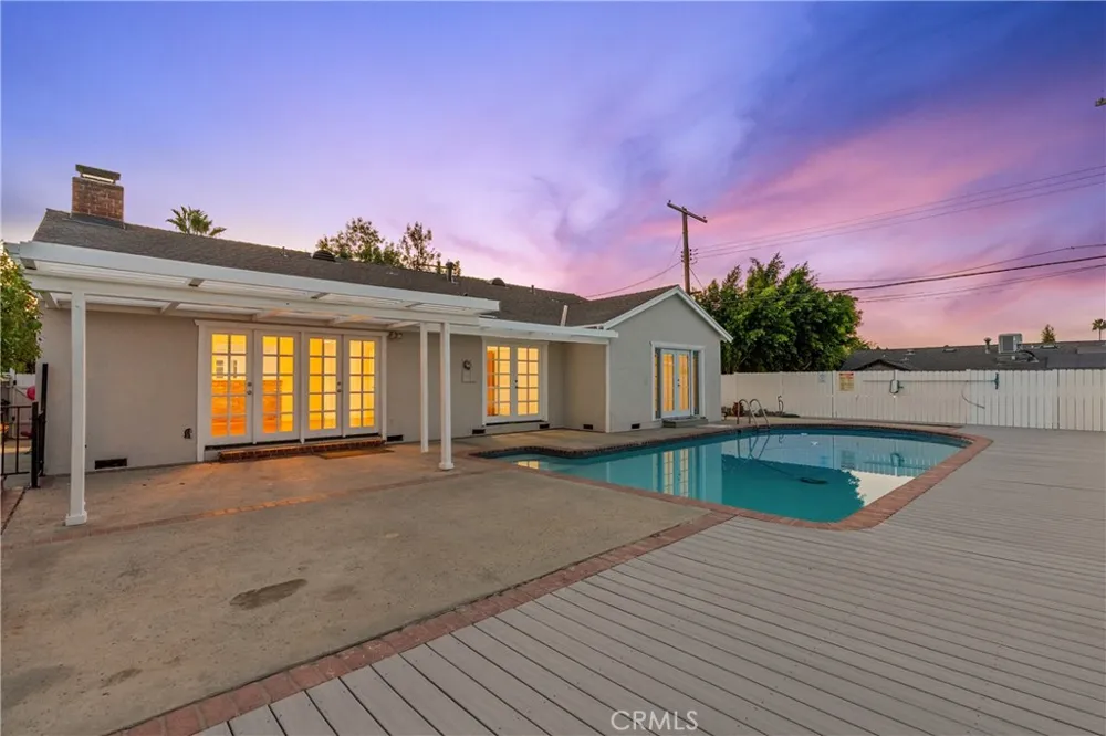 9632 Forbes Avenue Northridge, CA 91343